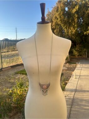 Silverw-Tone Necklace with Pink Center Stone and Dangle Accents